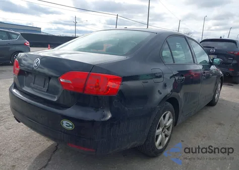 2011 Volkswagen Jetta 2.0L S из США, поврежденный, VIN 3VW2K7AJ4BM016735